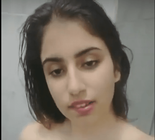 سكس الشرموطه المصريه العشرينيه القمر العلقه منه الالفى بمجموع ساعه عروض ودعك وفشخ وتمتع عشيقها الجزء الثانى من المجموعه