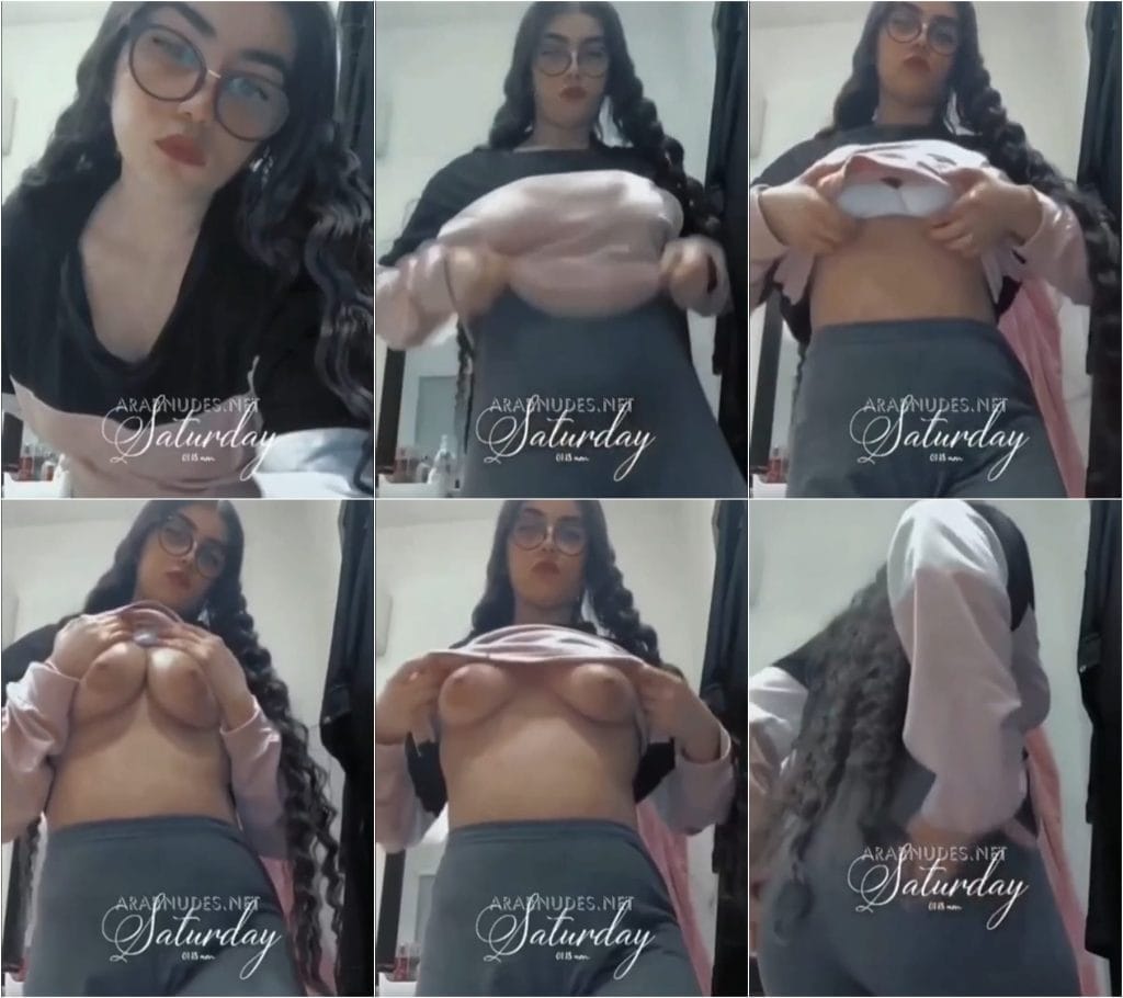 سكس شرمطة بنات اعدادي اللبوة فرحانة ببزاها وهي حد يرضع منها