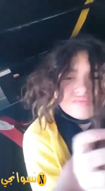 فيديو البت الي بتصوت الشباب زنقوها في التوكتوك عشان يتحرشوا بيها يطلعوا بزازها يلعبو فيها و يصوروها فيديو واحد منهم عاوز ينيكها و يقولها انتى بتاعتنا