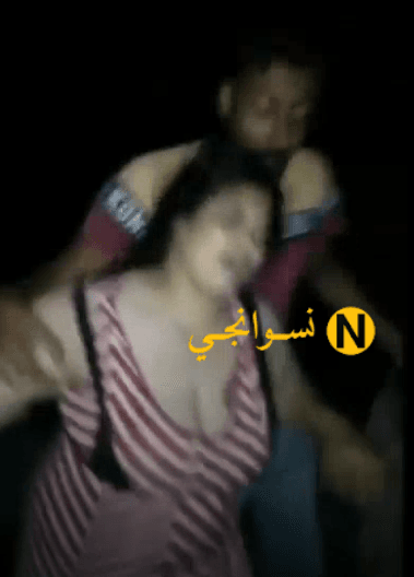 مقطع اغت-صاب حقيقي فلاحة مصرية ماسكينها عاوزين ينيكوها وتستلم