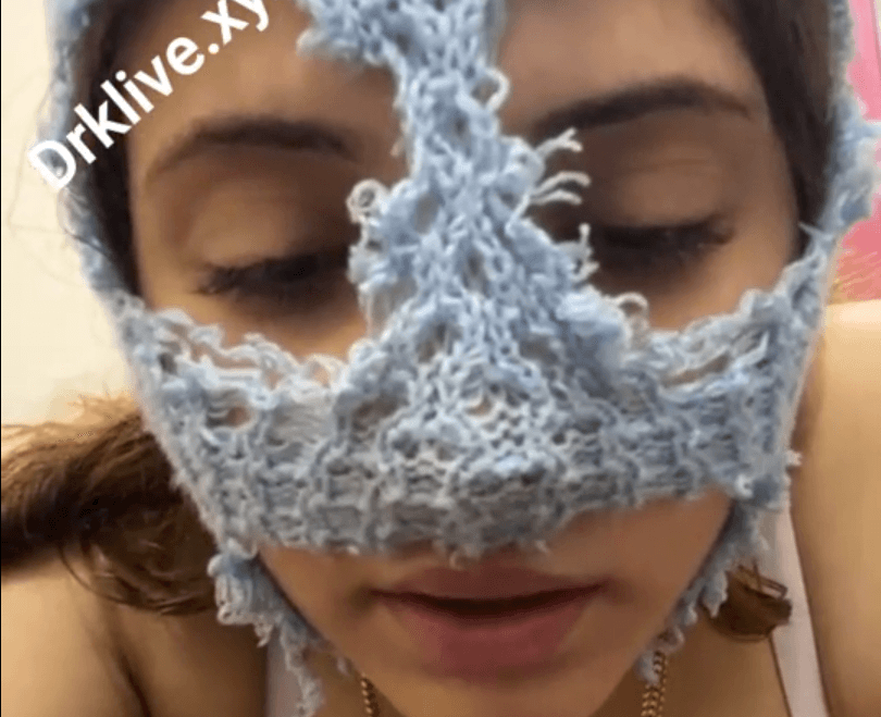 سكس شرموطه مصريه جديده فى عالم السكس المصرى علقة العلوق ( بوبا ) وتقولهم انا فاجره افجر واحدة على الكوكب