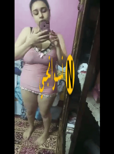 المقطع الرايق لتجميعة بنت المنصوره الكيرفى الفاجره ايه وليد تعرض وتضرب سبعه ونص بعنف وتقول اهات وكلام فاجر يتعب اتخن زبر