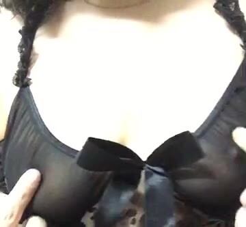 شاهد سكس مجانا لبنت الذوات الجزء الثامن
