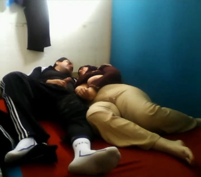 قصص سكس اخوات عنتيل المحلة مدرب الكرتيه المصري مع محجبة لبوة فشخ تشك انه يصور لكن تتناك وتمص وتهيج الزبر عل الاخر 2
