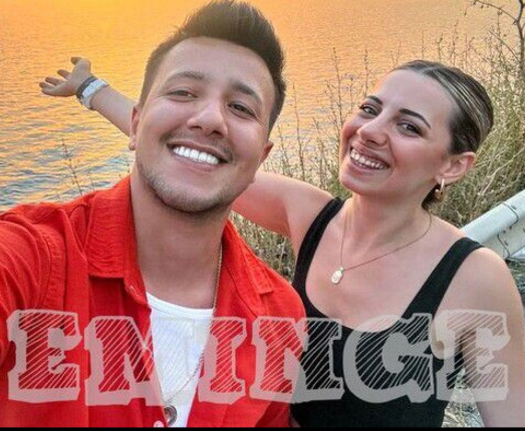البوم سكس صور و فيديوهات متسربة لعروسة زي القمر مع جوزها في شهر العسل يصورها و هي بتمصله زبره و ترقص تهز في طيزها اللبن